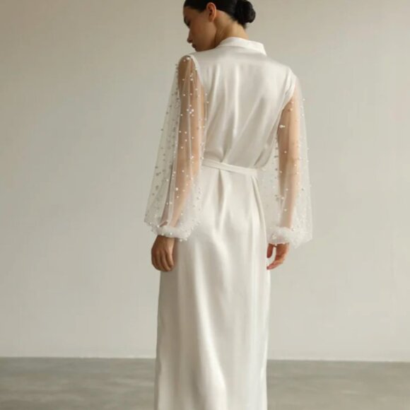 Bridal "Getting Ready" Outfit - Picture 8 of 9